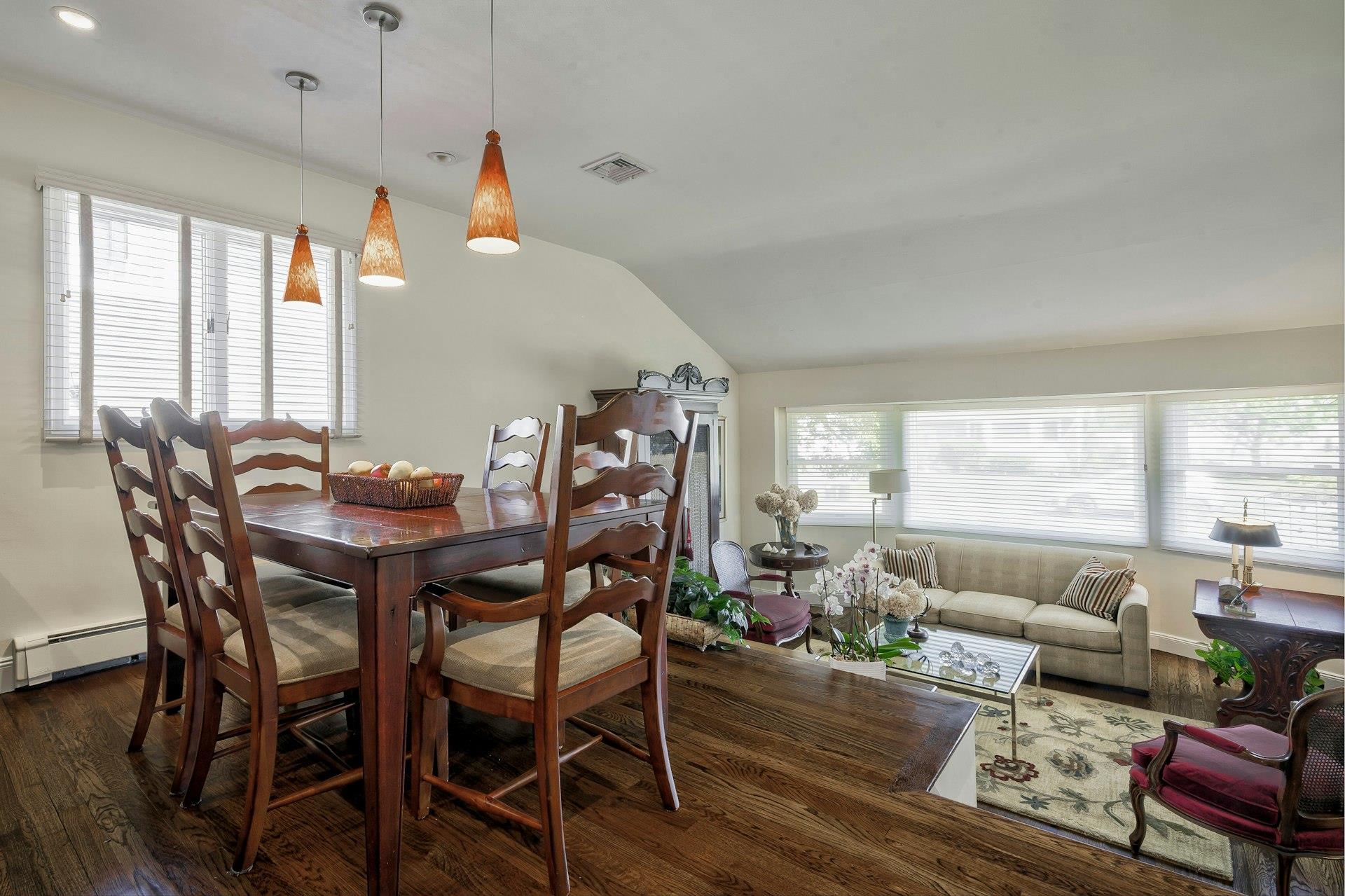 2175 Wantagh Park Drive, Wantagh, NY 11793