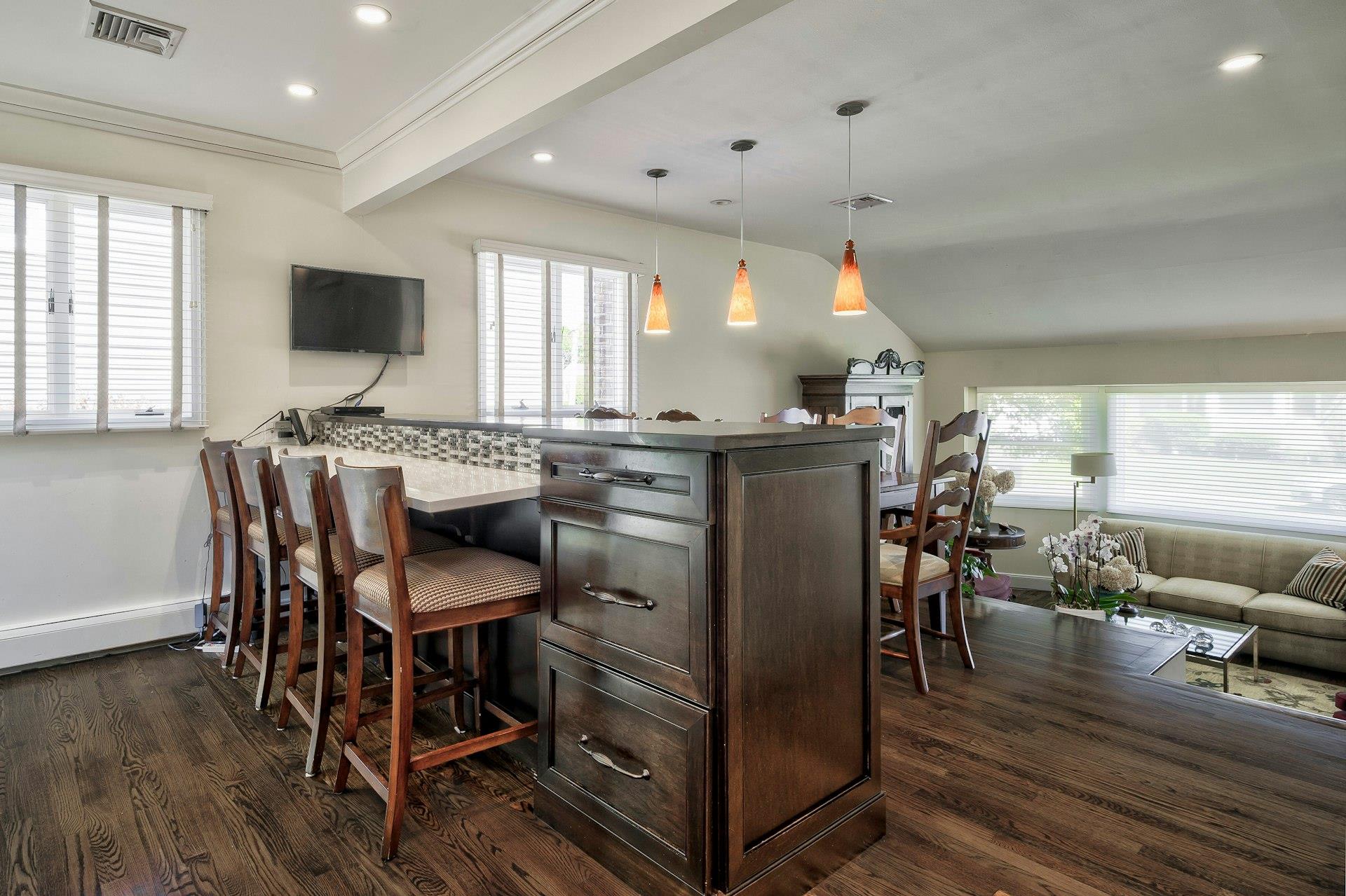 2175 Wantagh Park Drive, Wantagh, NY 11793