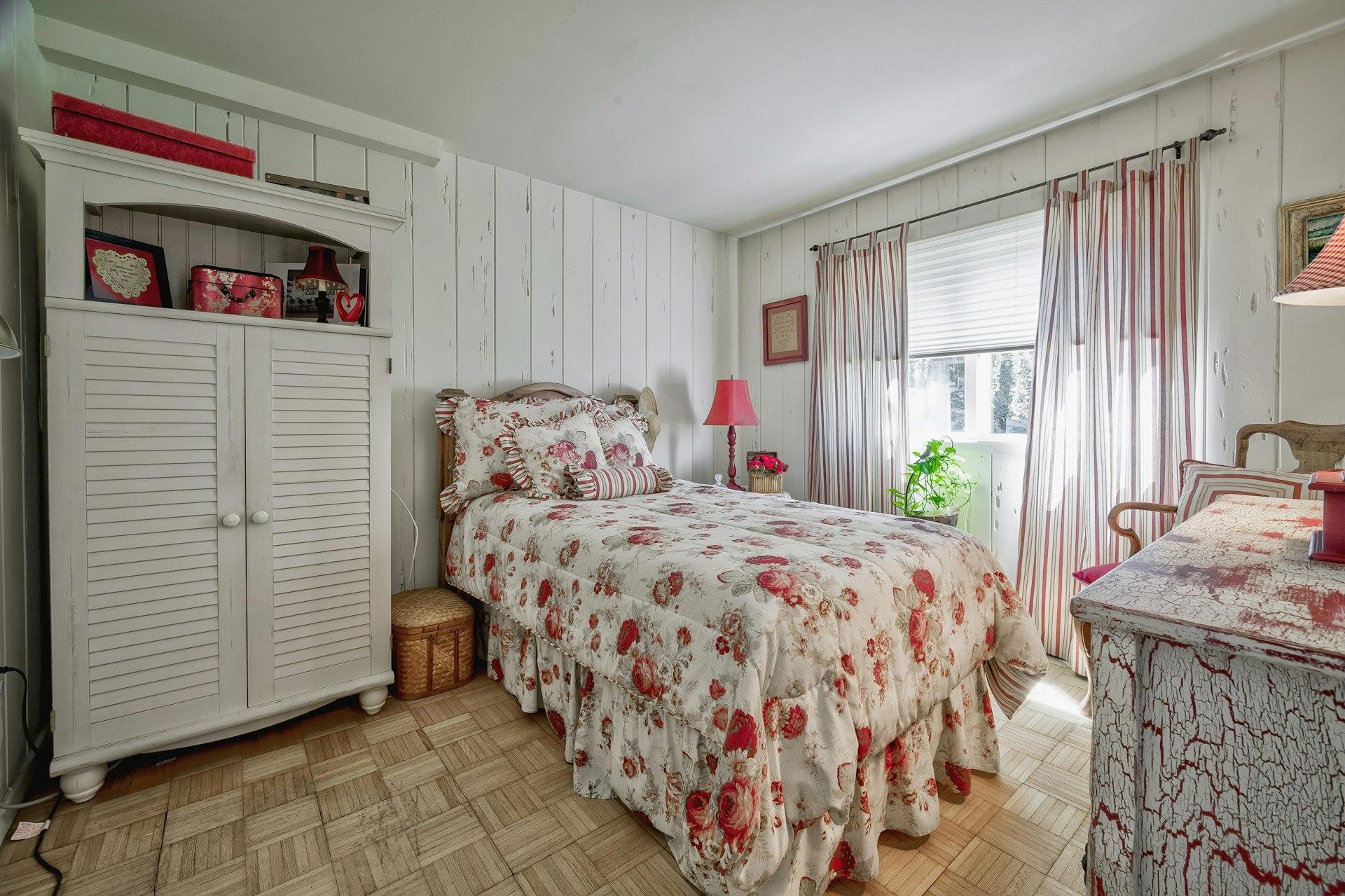 2175 Wantagh Park Drive, Wantagh, NY 11793