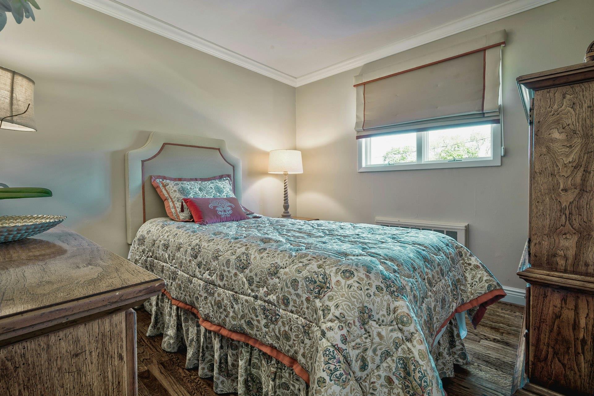 2175 Wantagh Park Drive, Wantagh, NY 11793