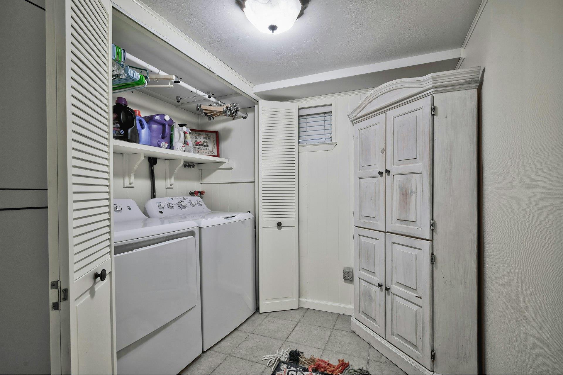 2175 Wantagh Park Drive, Wantagh, NY 11793