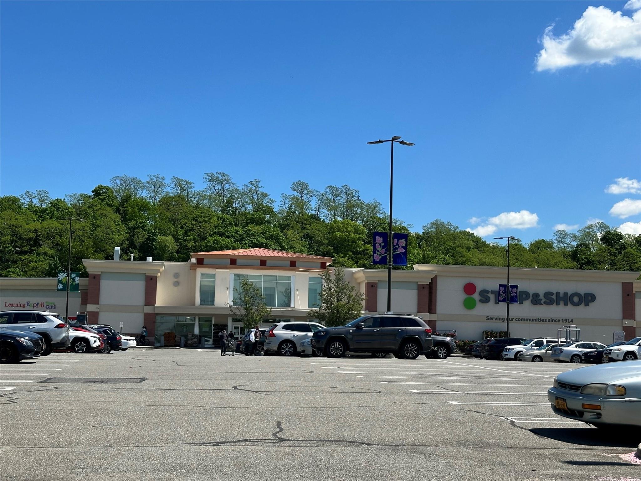 13 Linwood Road S, Port Washington, NY 11050