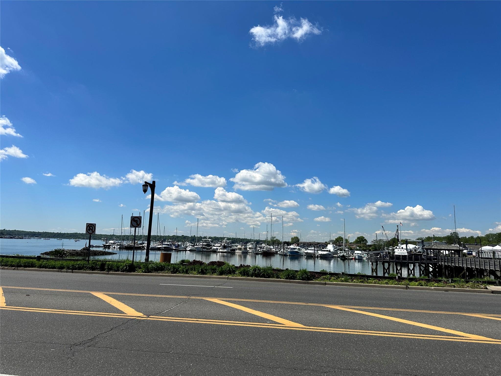 13 Linwood Road S, Port Washington, NY 11050