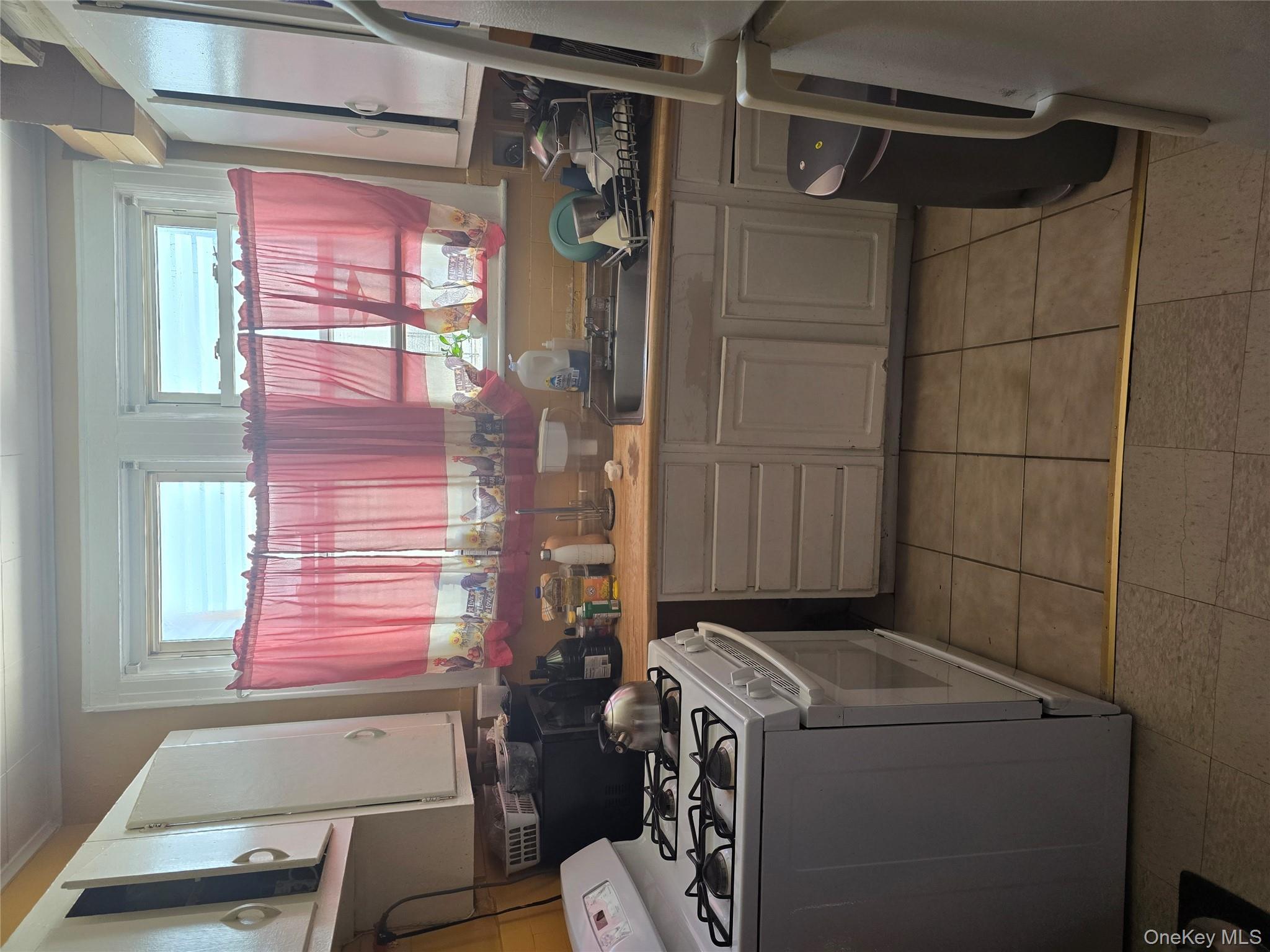 109-73 Francis Lewis Boulevard # 2, Queens Village, NY 11429-1758