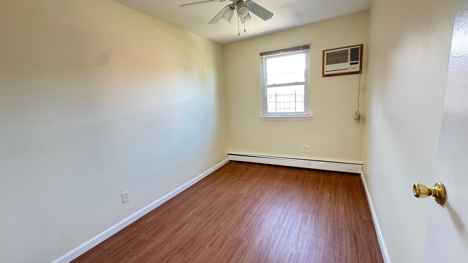 15307 79th Avenue, Flushing, NY 11367