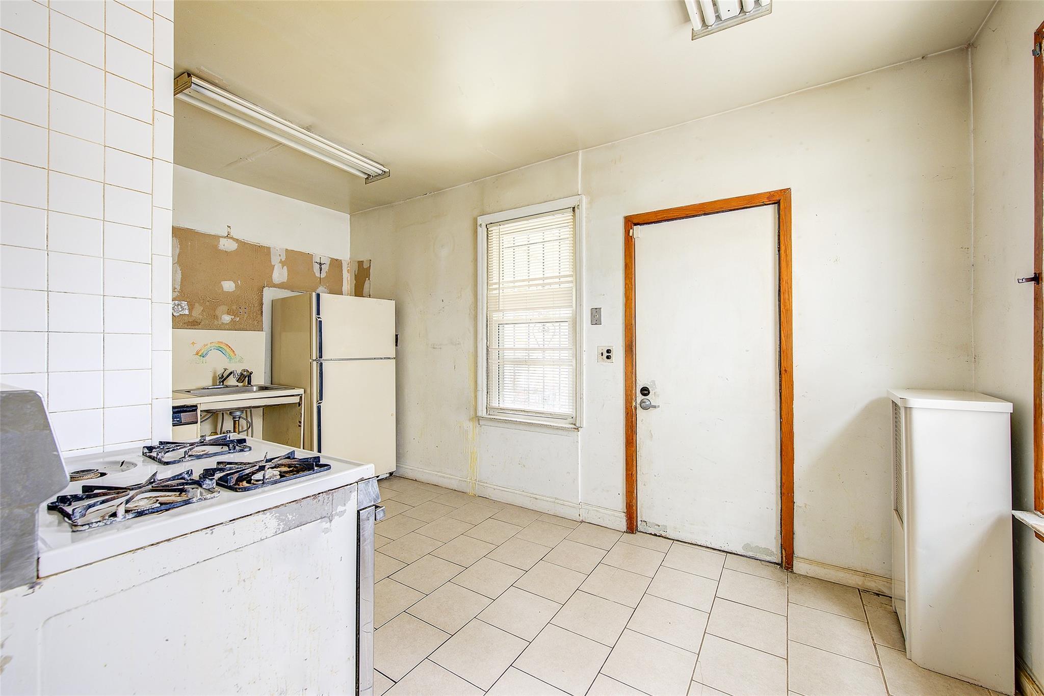 88-22 186th Street, Hollis, NY 11423