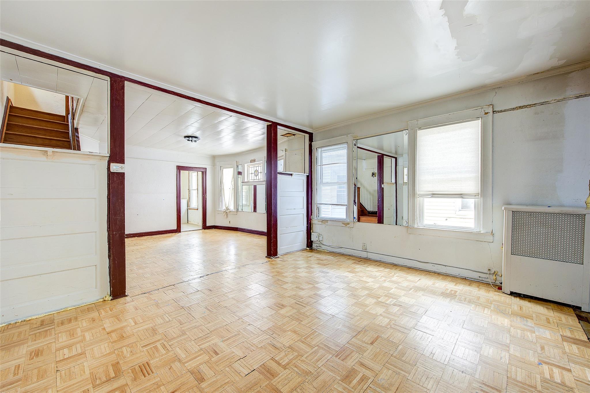 88-22 186th Street, Hollis, NY 11423