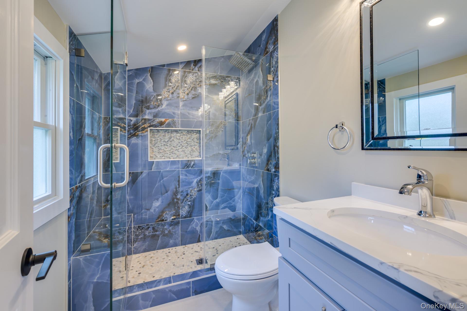 1 Lynnwood Court, Hampton Bays, NY 11946