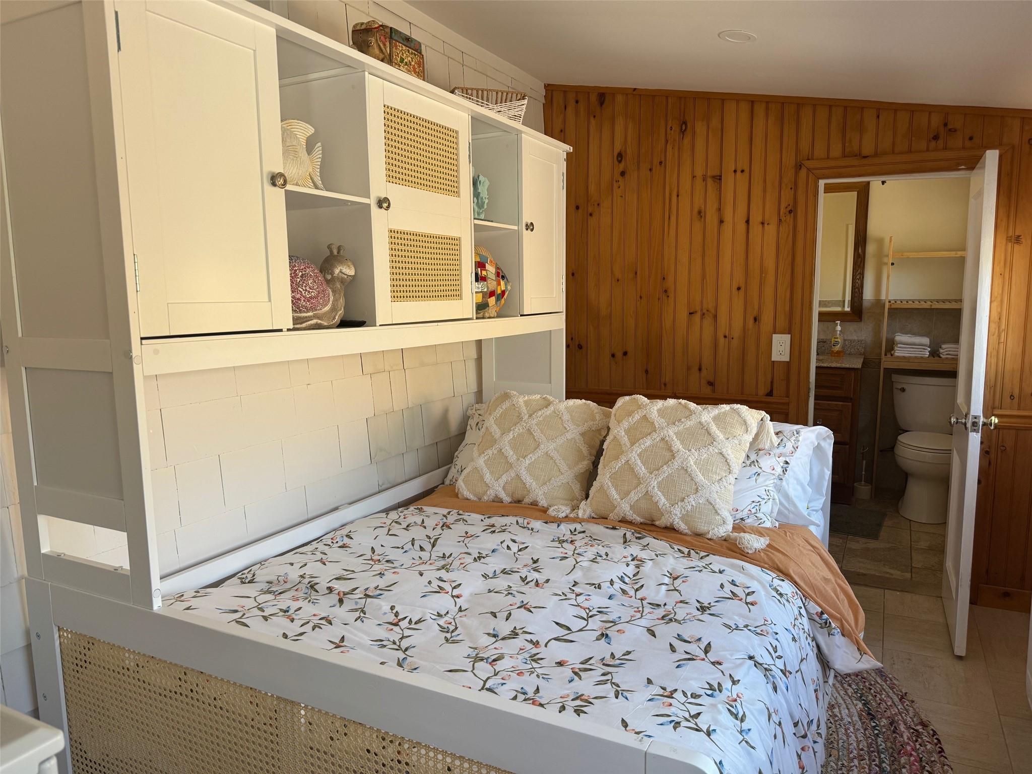 917 Evergreen Walk, Ocean Beach, NY 11770