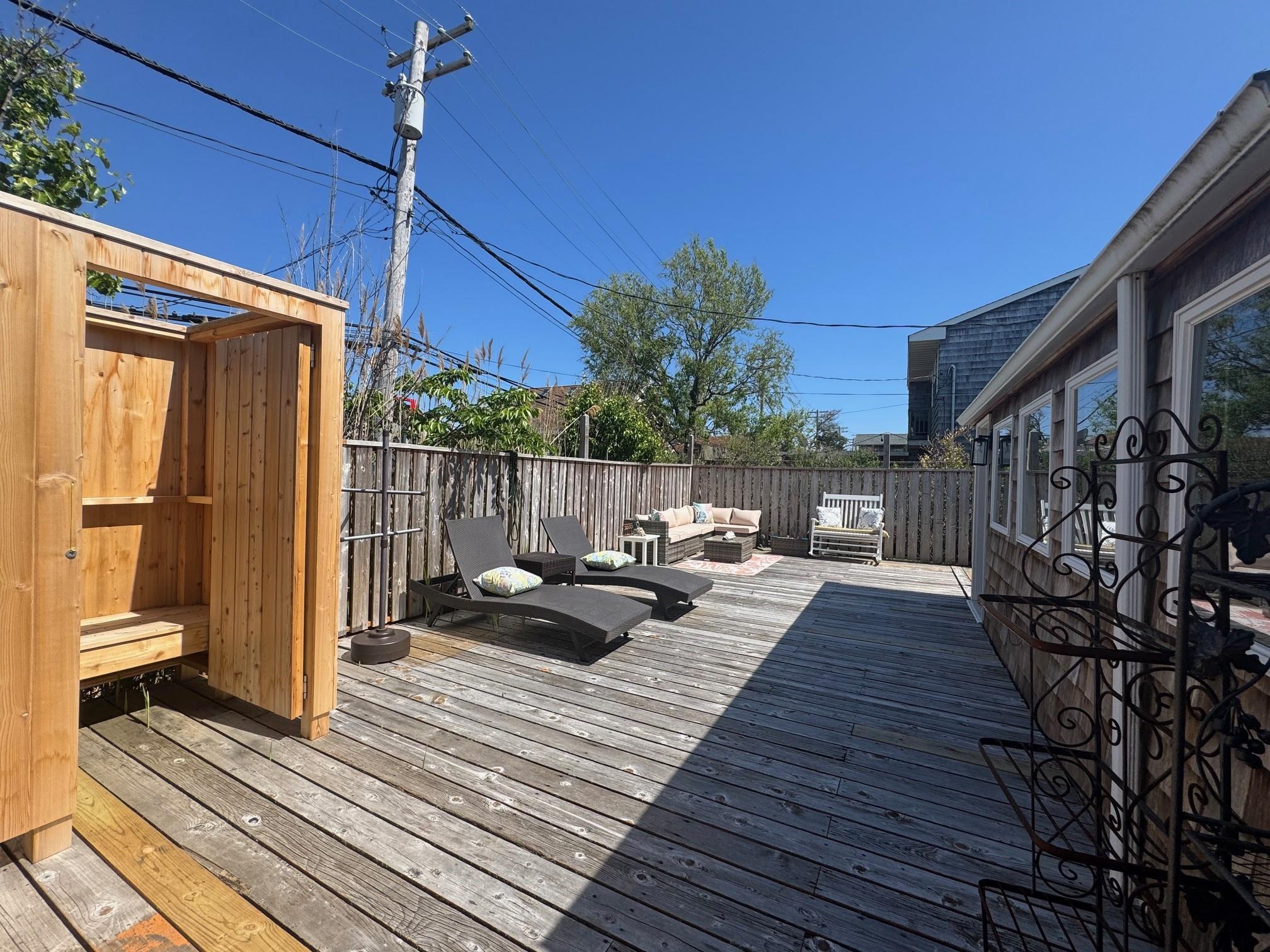 917 Evergreen Walk, Ocean Beach, NY 11770