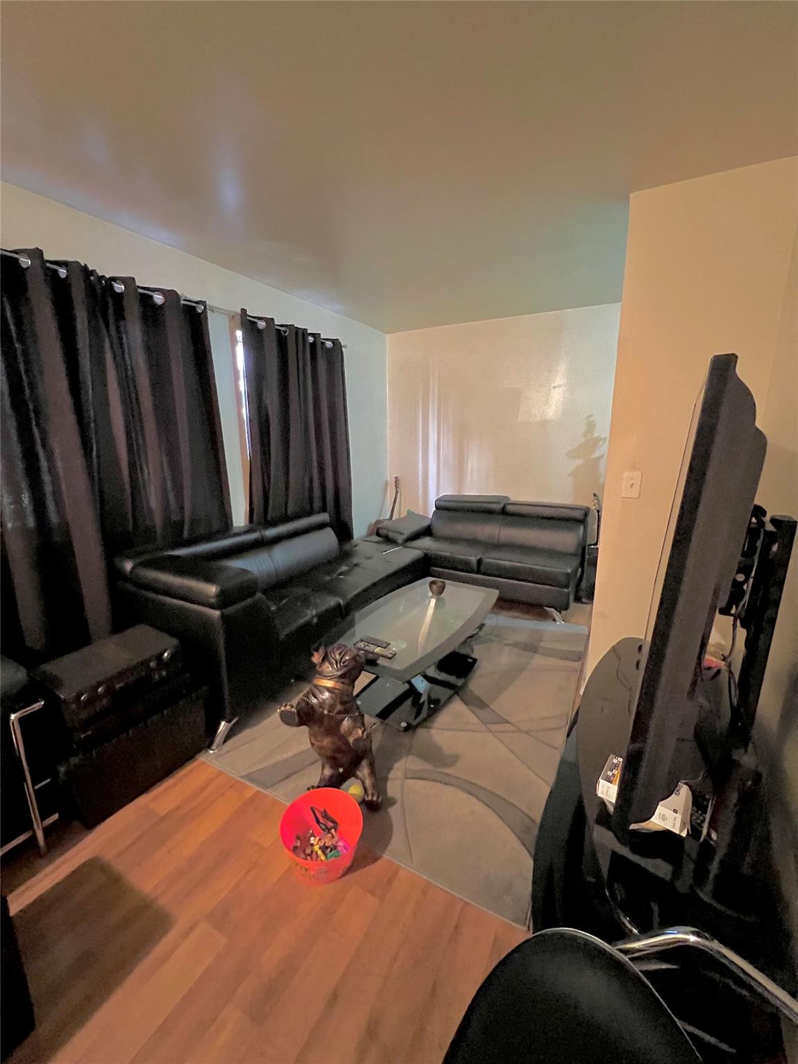 620 E 182nd Street, Bronx, NY 10457