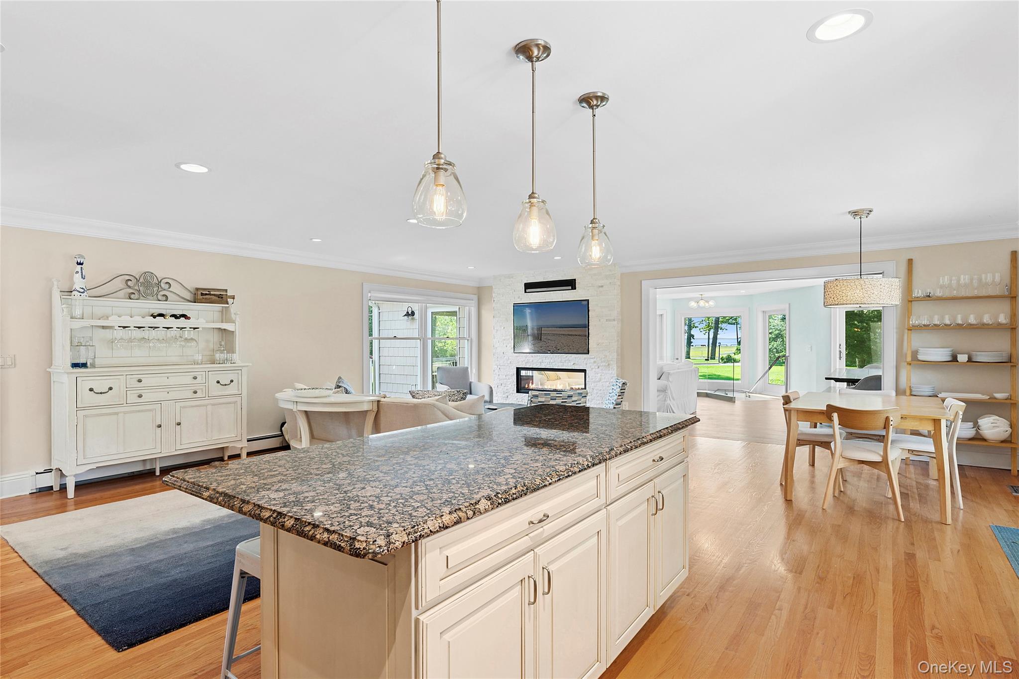 2360 Marlene Lane, Mattituck, NY 11952