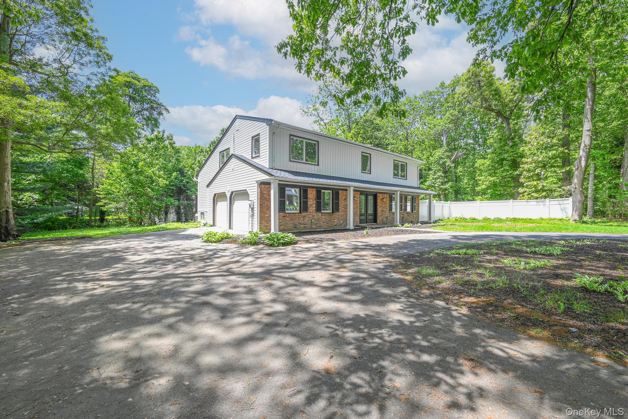 1 Parkhill Court, Huntington, NY 11743