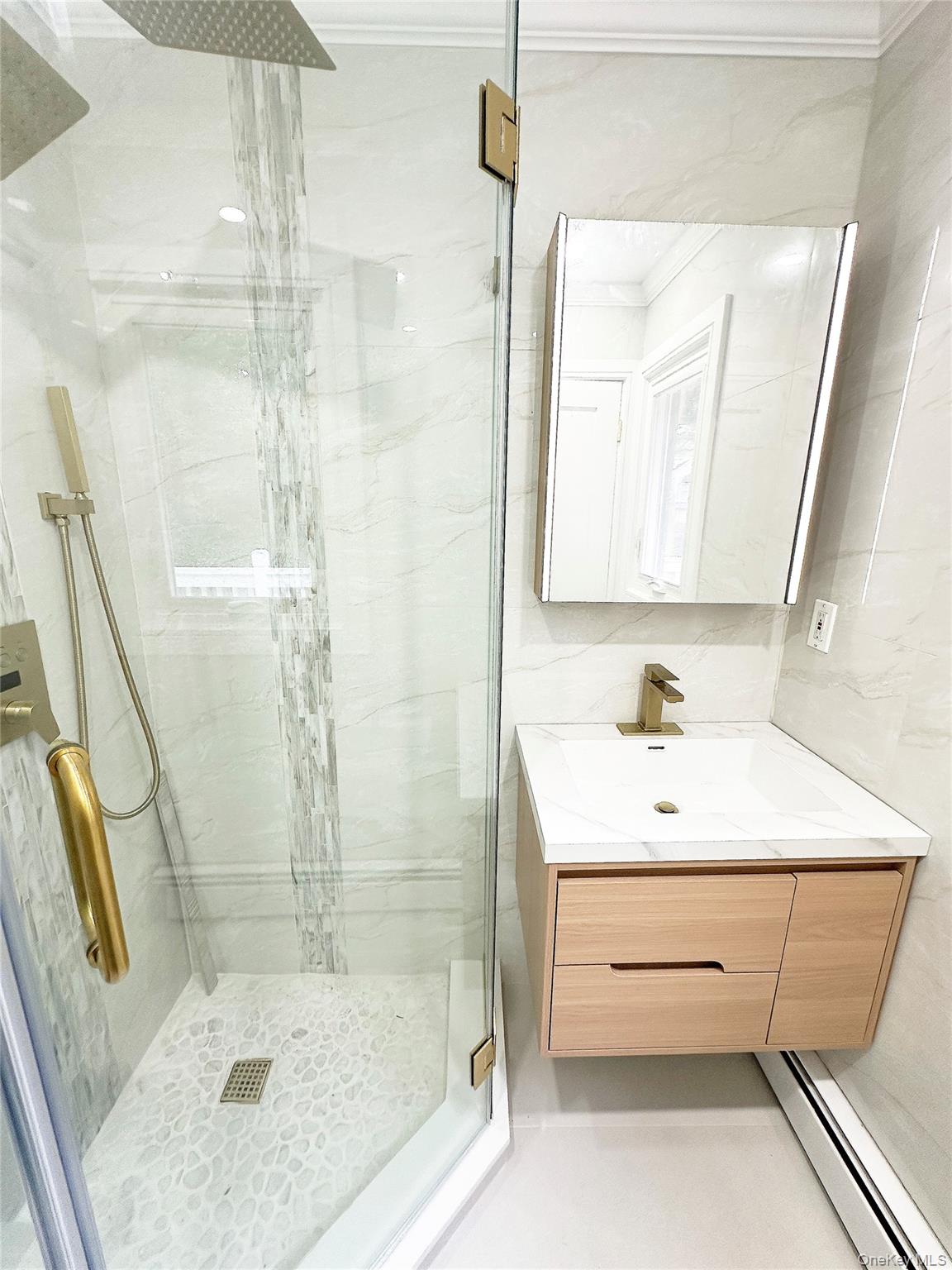 1 Parkhill Court, Huntington, NY 11743