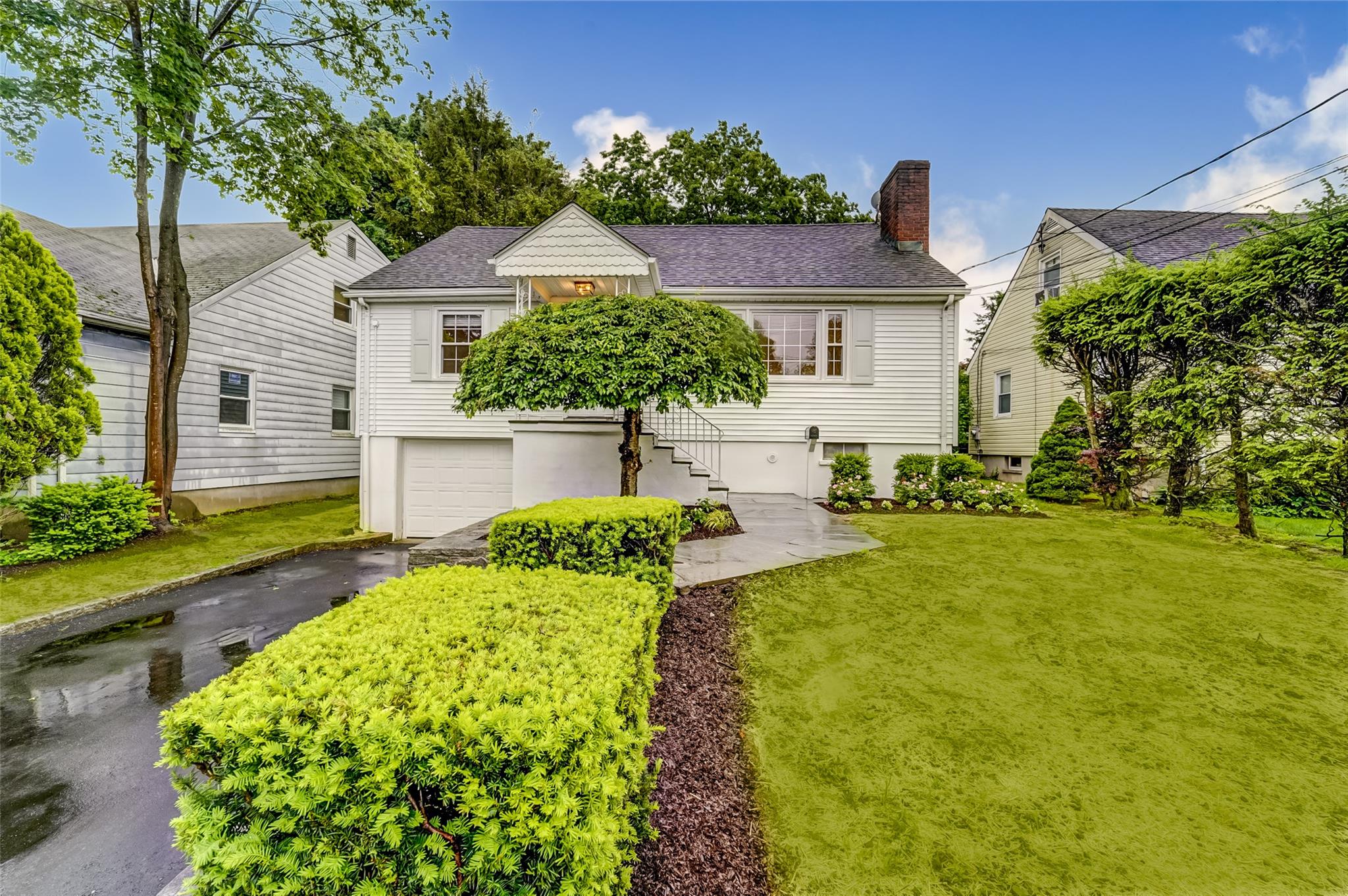 28 Lawrence Street, Mount Kisco, NY 10549