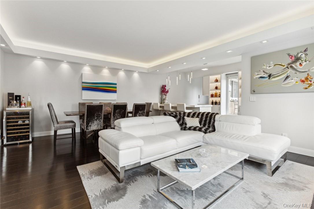 205 East 63rd Street # PHE, New York (Manhattan), NY 10065