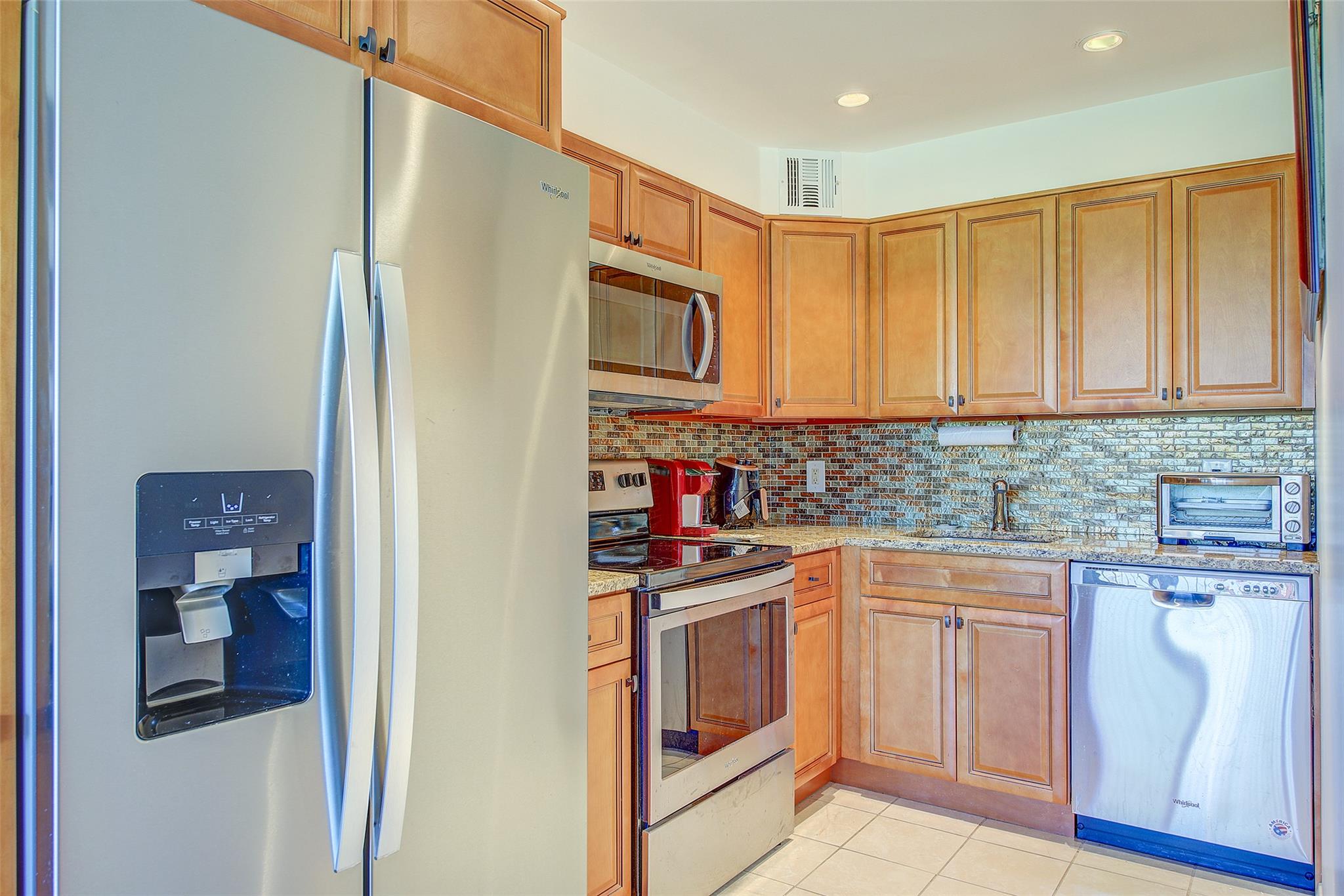 10-11 162nd Street # 7A, Beechhurst, NY 11357