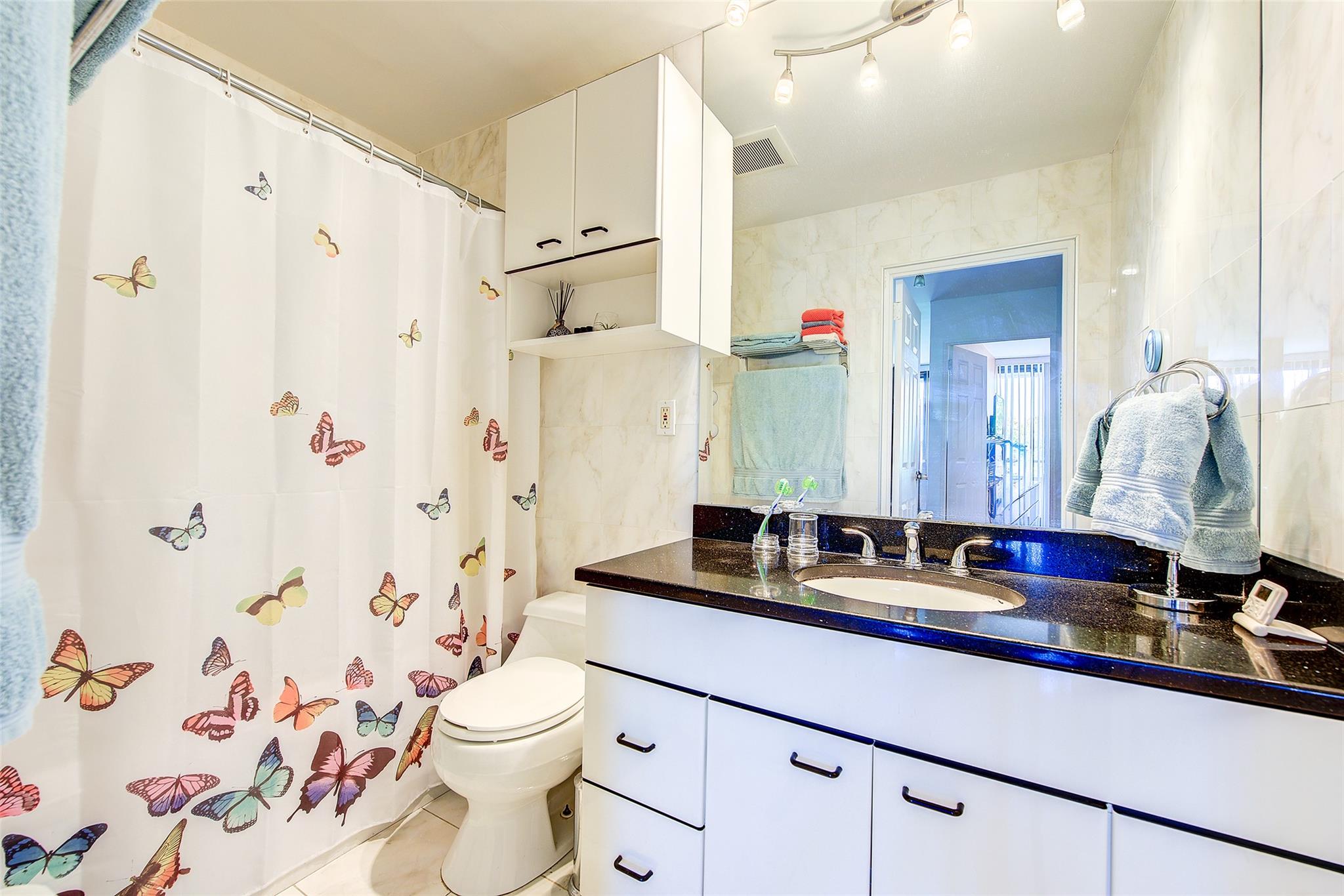 10-11 162nd Street # 7A, Beechhurst, NY 11357