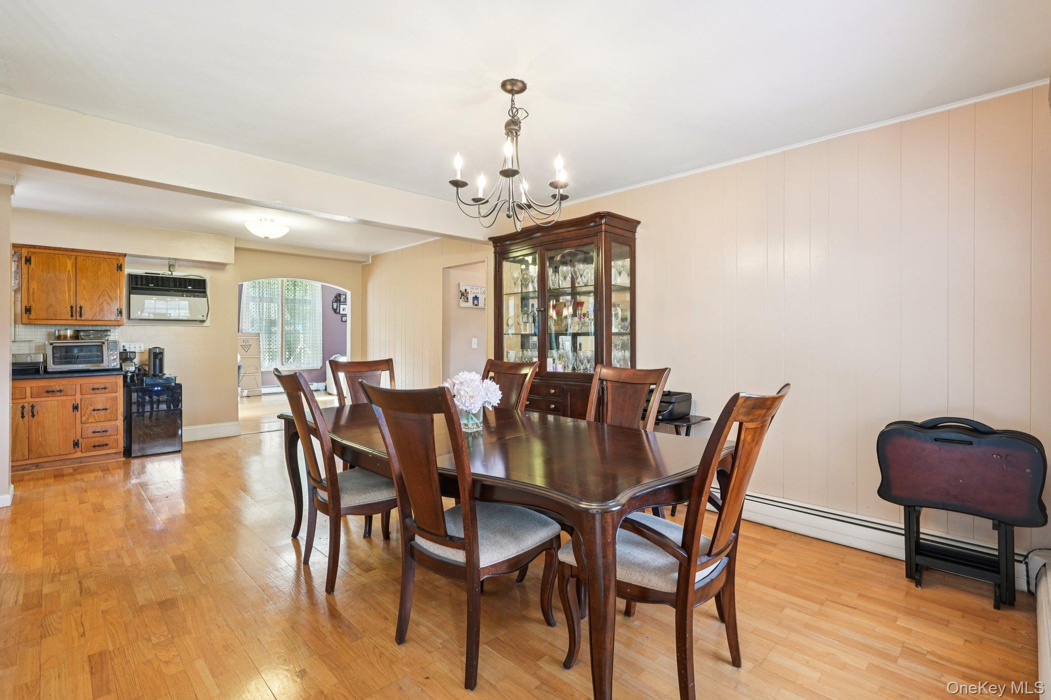 10 Brenda Lane, Bardonia, NY 10954