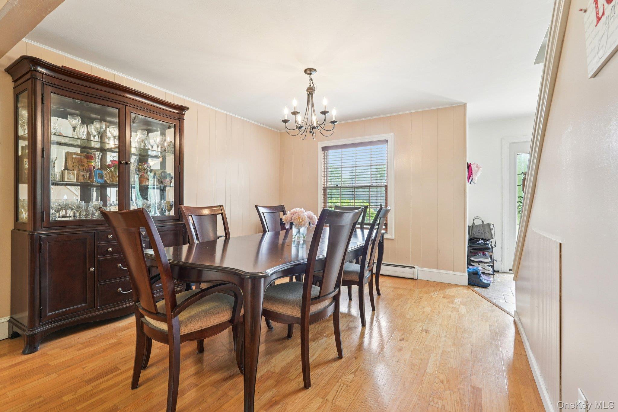 10 Brenda Lane, Bardonia, NY 10954