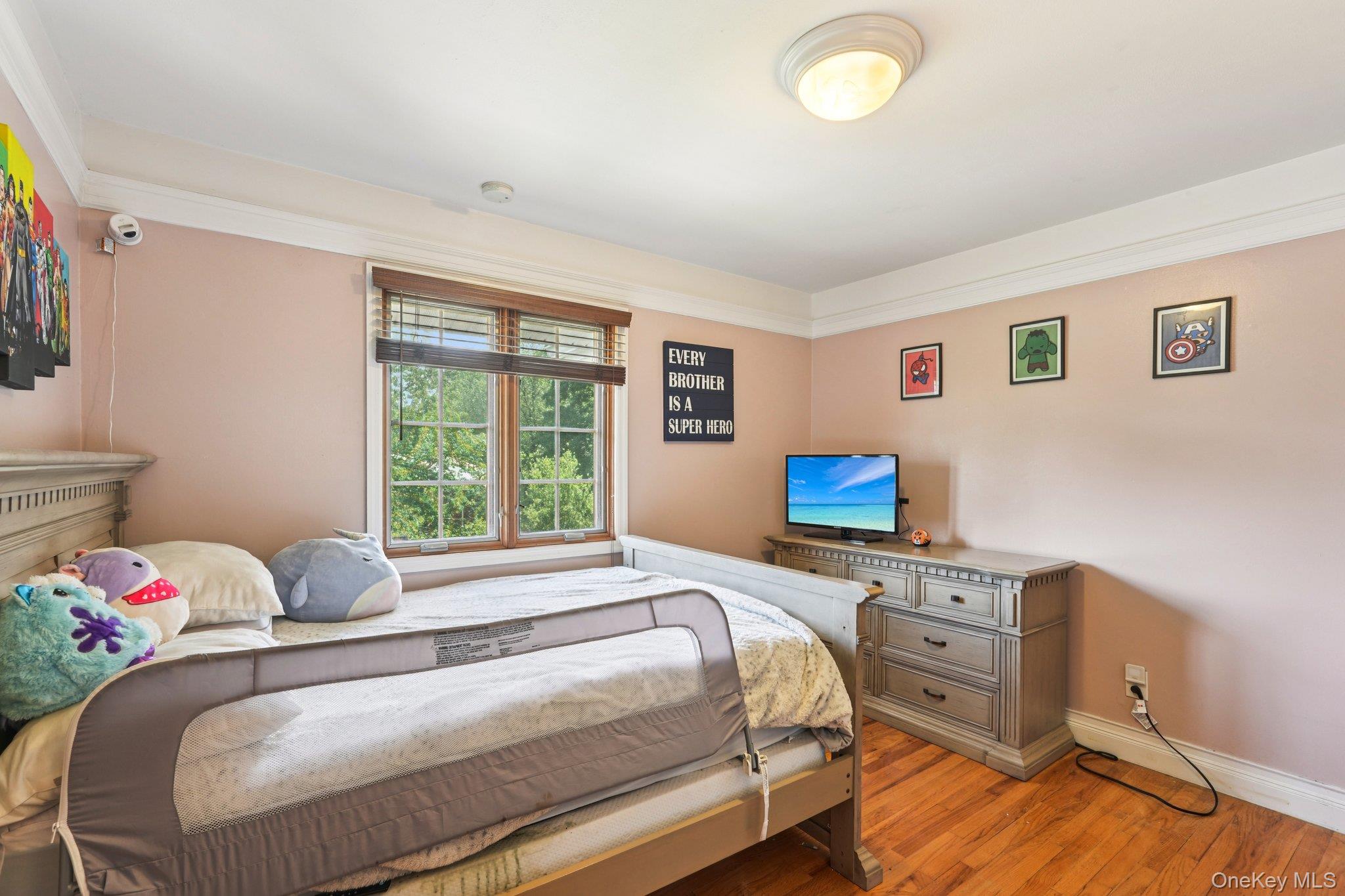 10 Brenda Lane, Bardonia, NY 10954