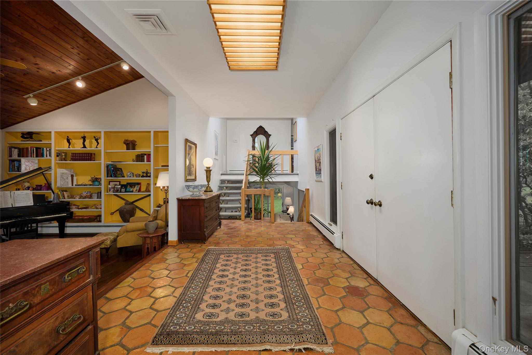 31 Greenlawn Road, Katonah, NY 10536