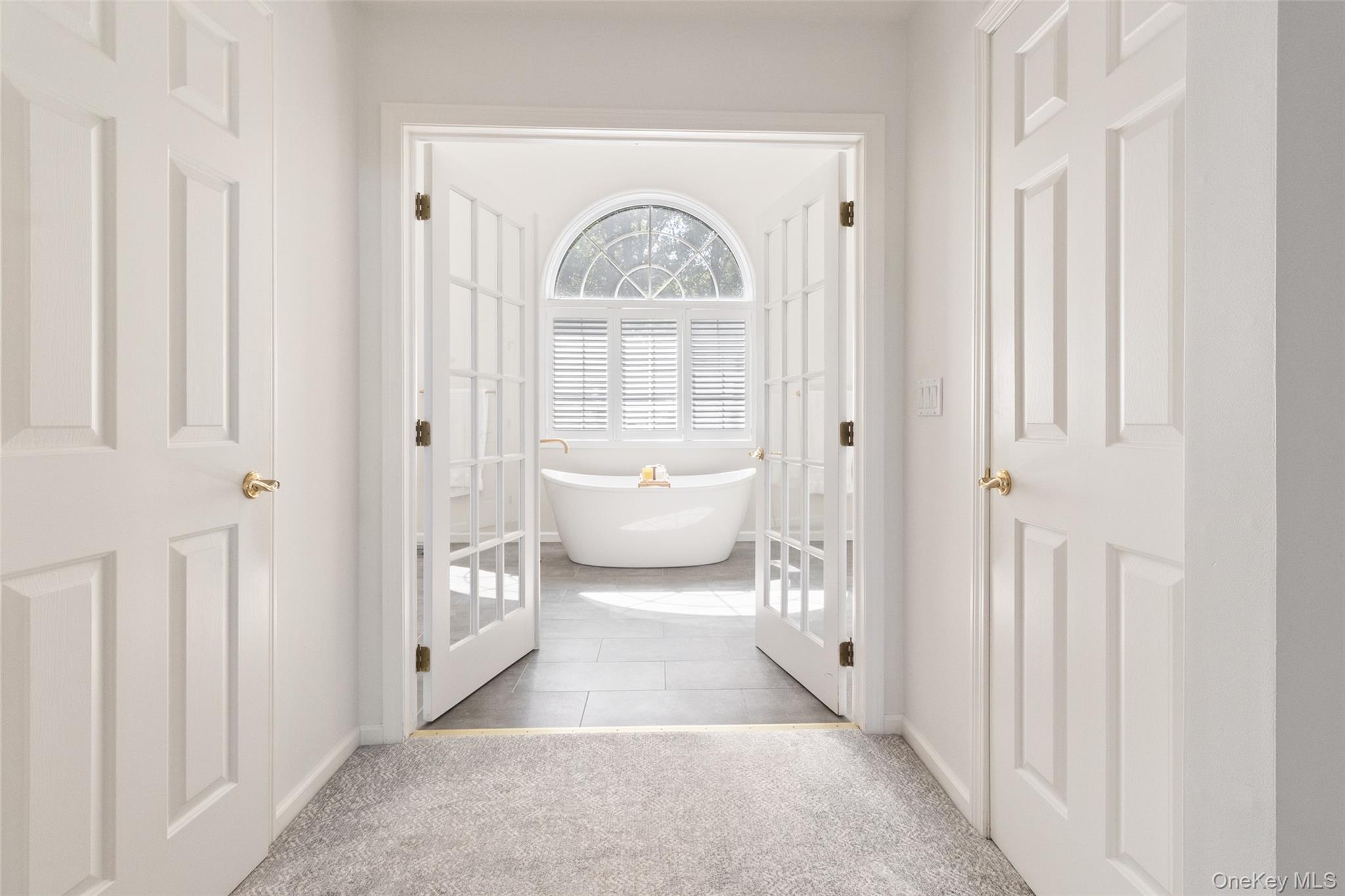 16 Club Way, Mount Kisco, NY 10549