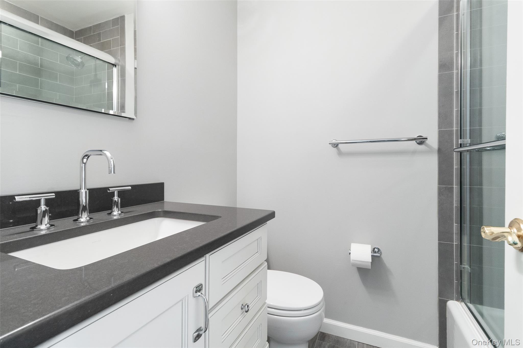 16 Club Way, Mount Kisco, NY 10549