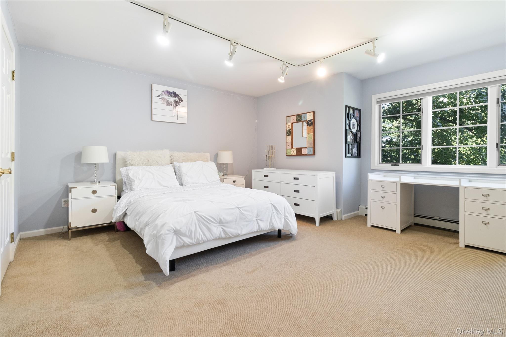 16 Club Way, Mount Kisco, NY 10549