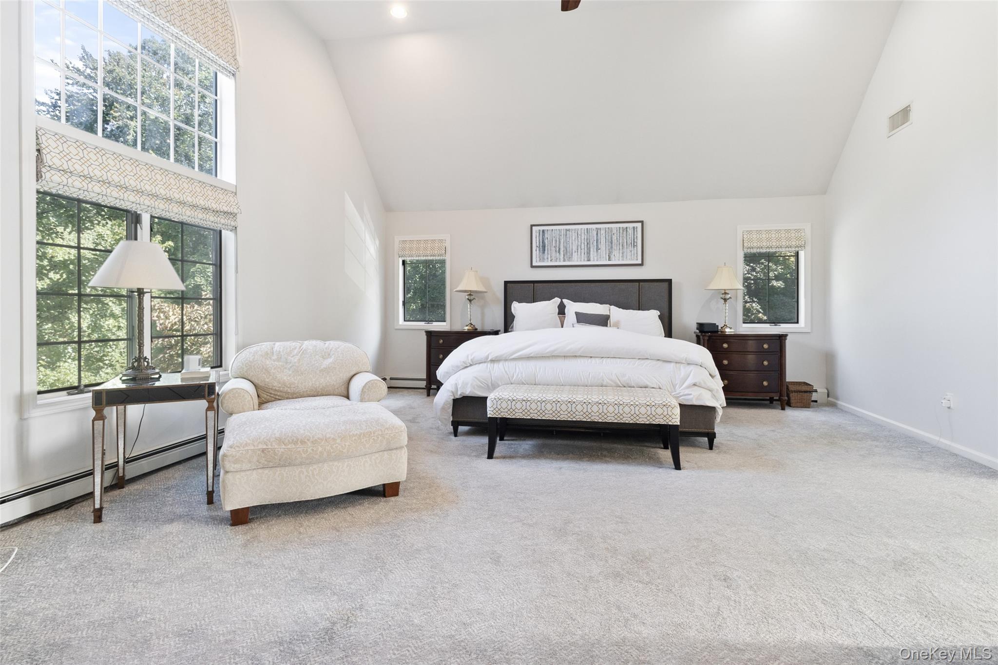 16 Club Way, Mount Kisco, NY 10549