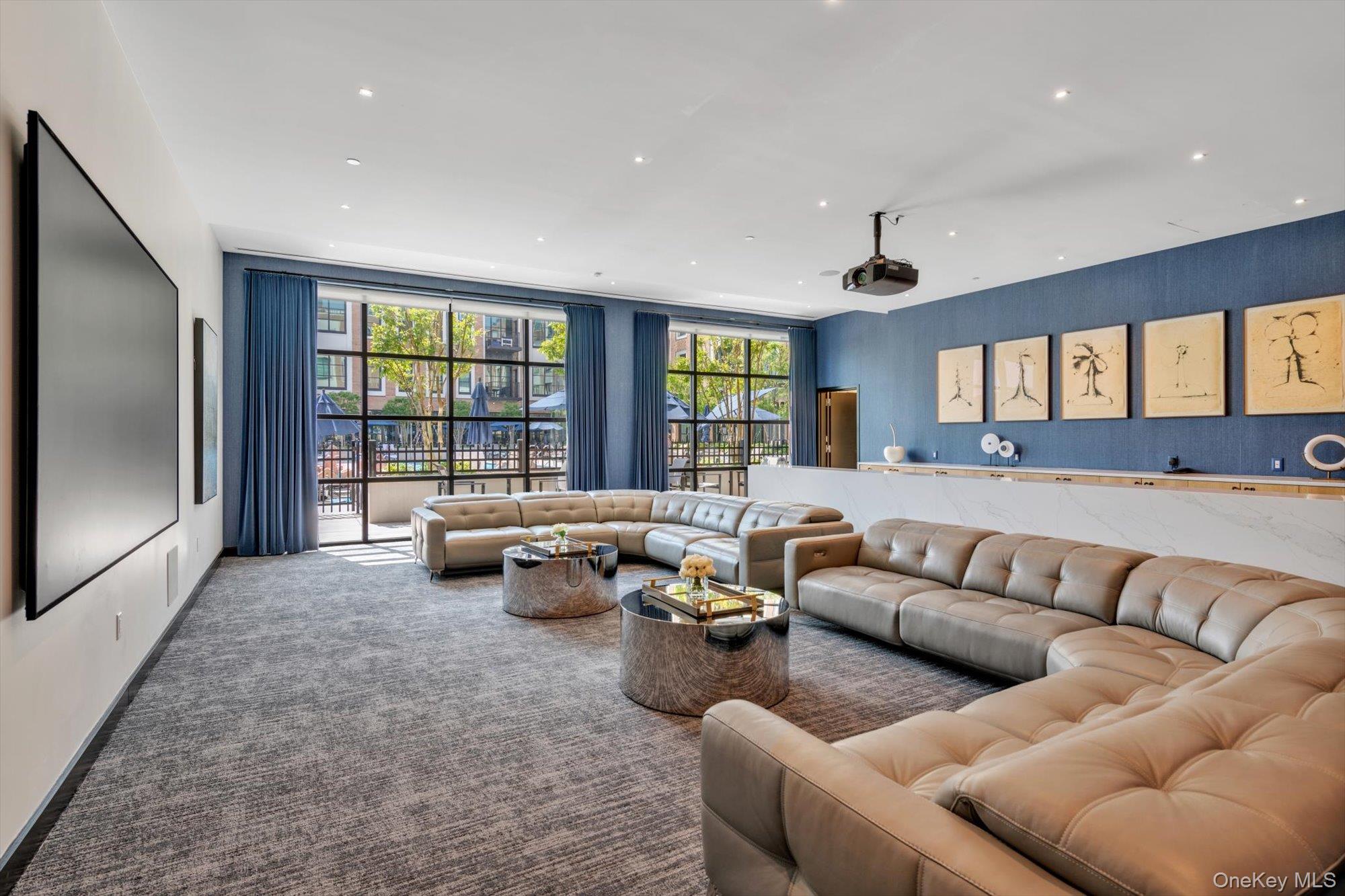 100 Garvies Point Road # 1238, Glen Cove, NY 11542