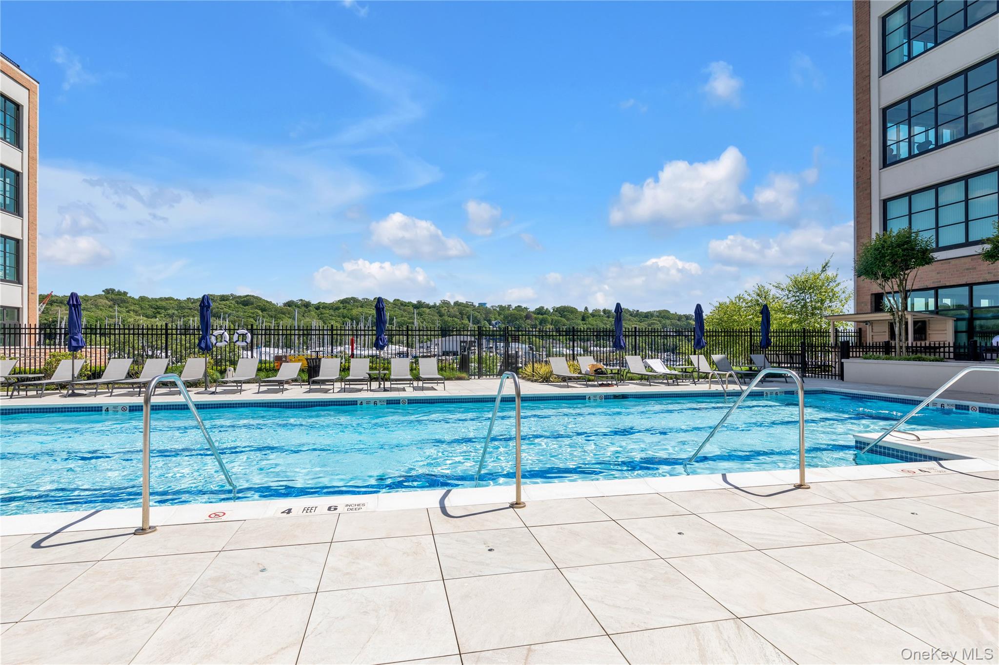 100 Garvies Point Road # 1238, Glen Cove, NY 11542