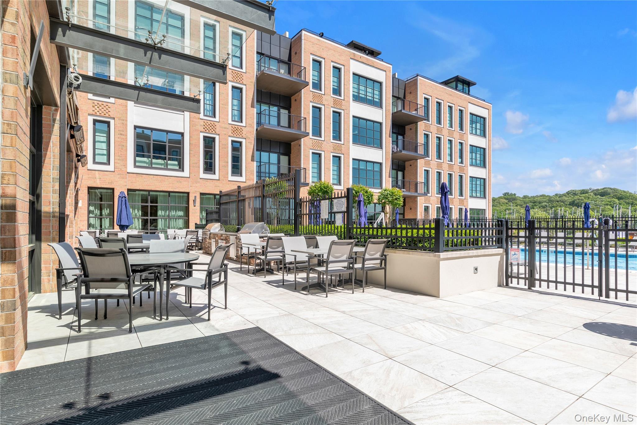 100 Garvies Point Road # 1238, Glen Cove, NY 11542