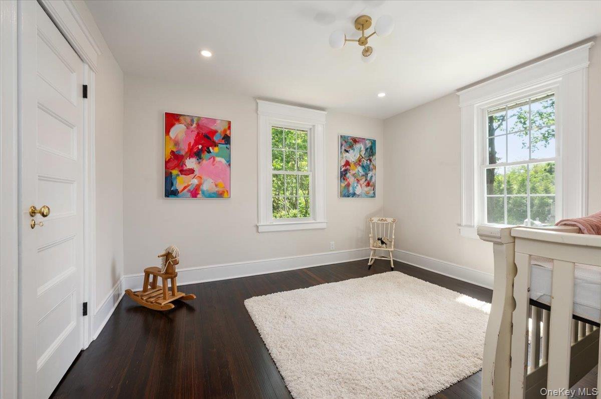 16 Lamarcus Avenue, Glen Cove, NY 11542