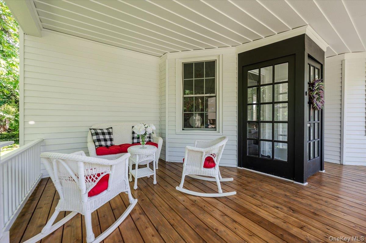 16 Lamarcus Avenue, Glen Cove, NY 11542