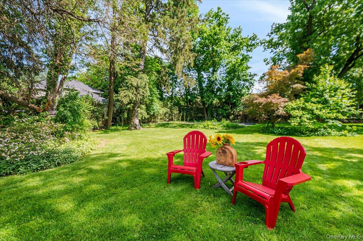 16 Lamarcus Avenue, Glen Cove, NY 11542