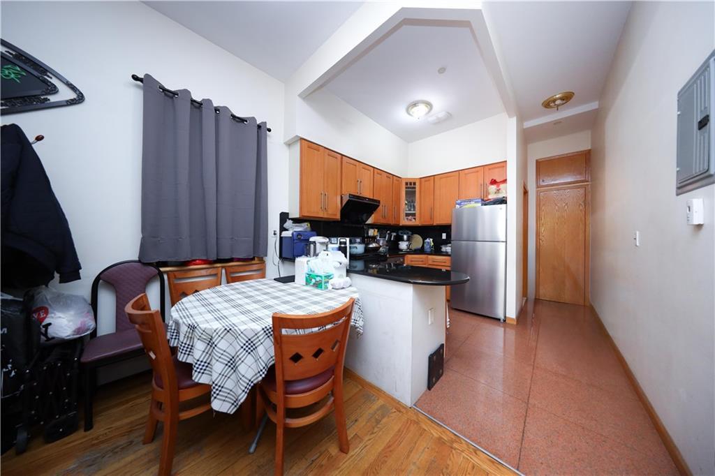 462 52nd Street # 2D, Brooklyn, NY 11220