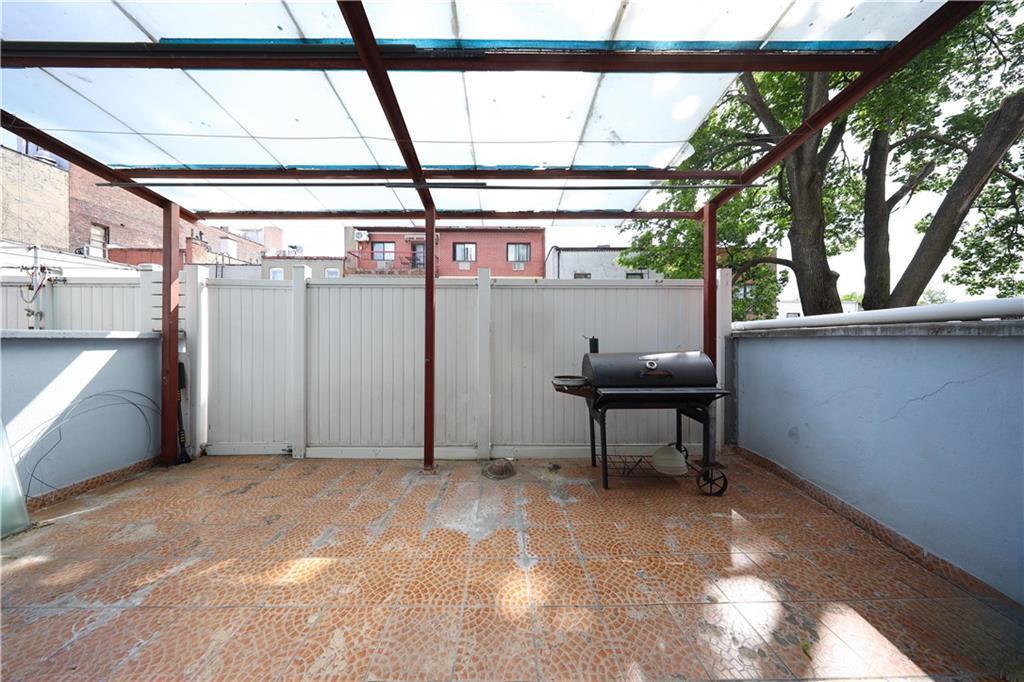 462 52nd Street # 2D, Brooklyn, NY 11220