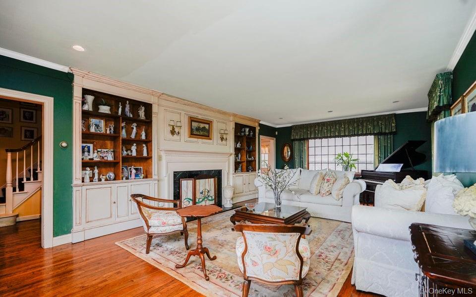 265 Lighthouse Avenue, Staten Island, NY 10306