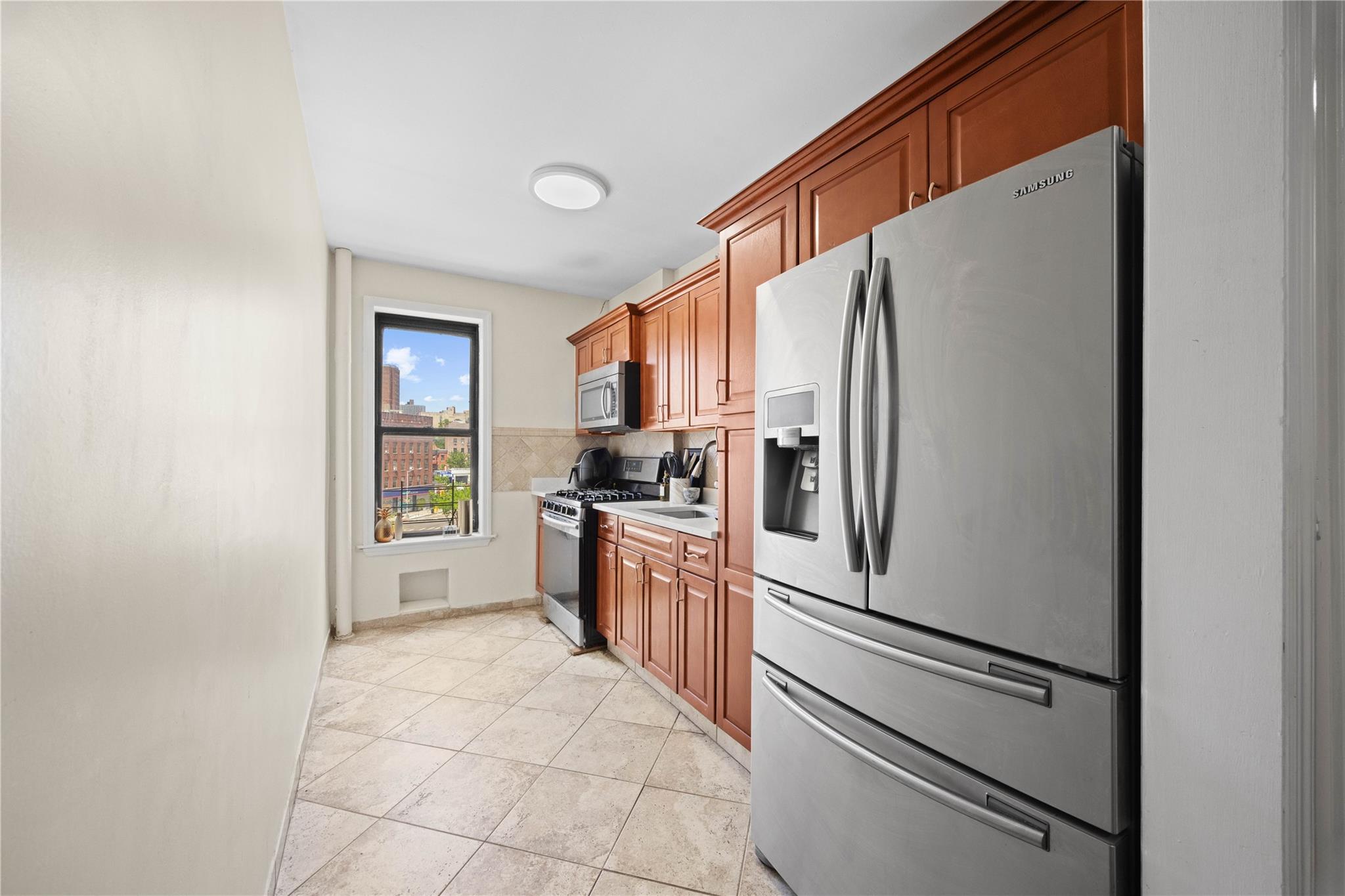 1372 Shakespeare Avenue # 3A, Bronx, NY 10452