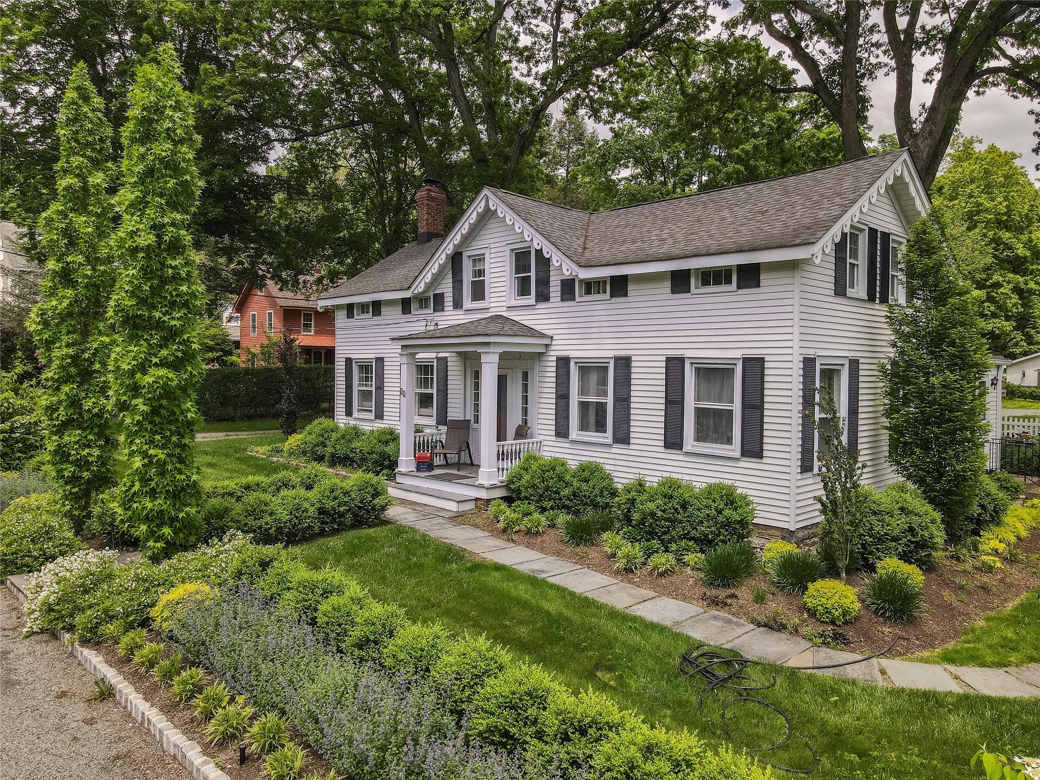 52 Eagle Valley Road, Sloatsburg, NY 10974