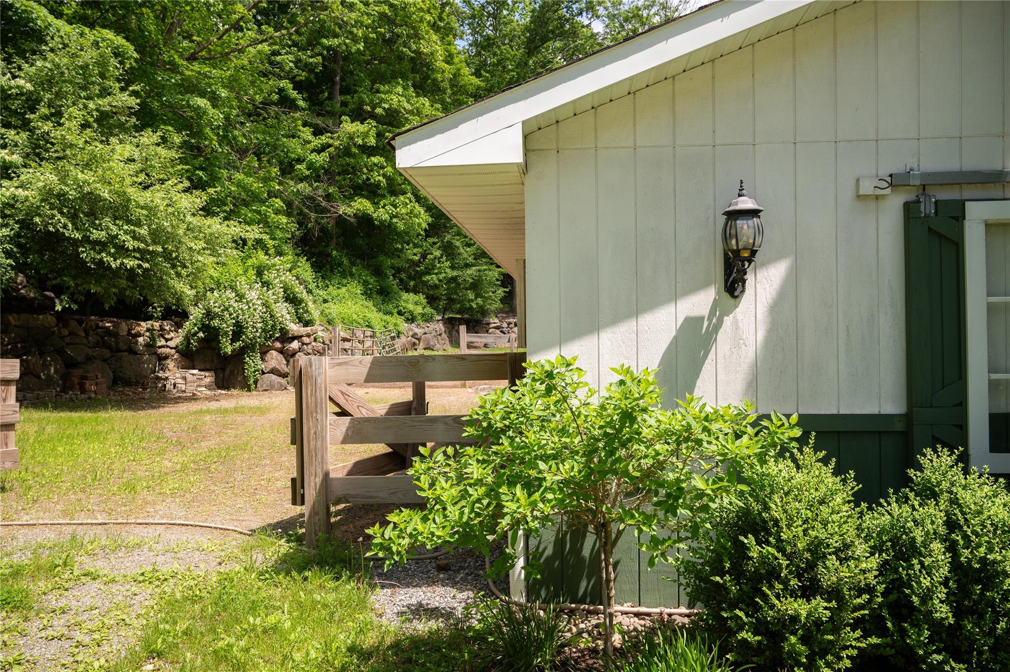 52 Eagle Valley Road, Sloatsburg, NY 10974