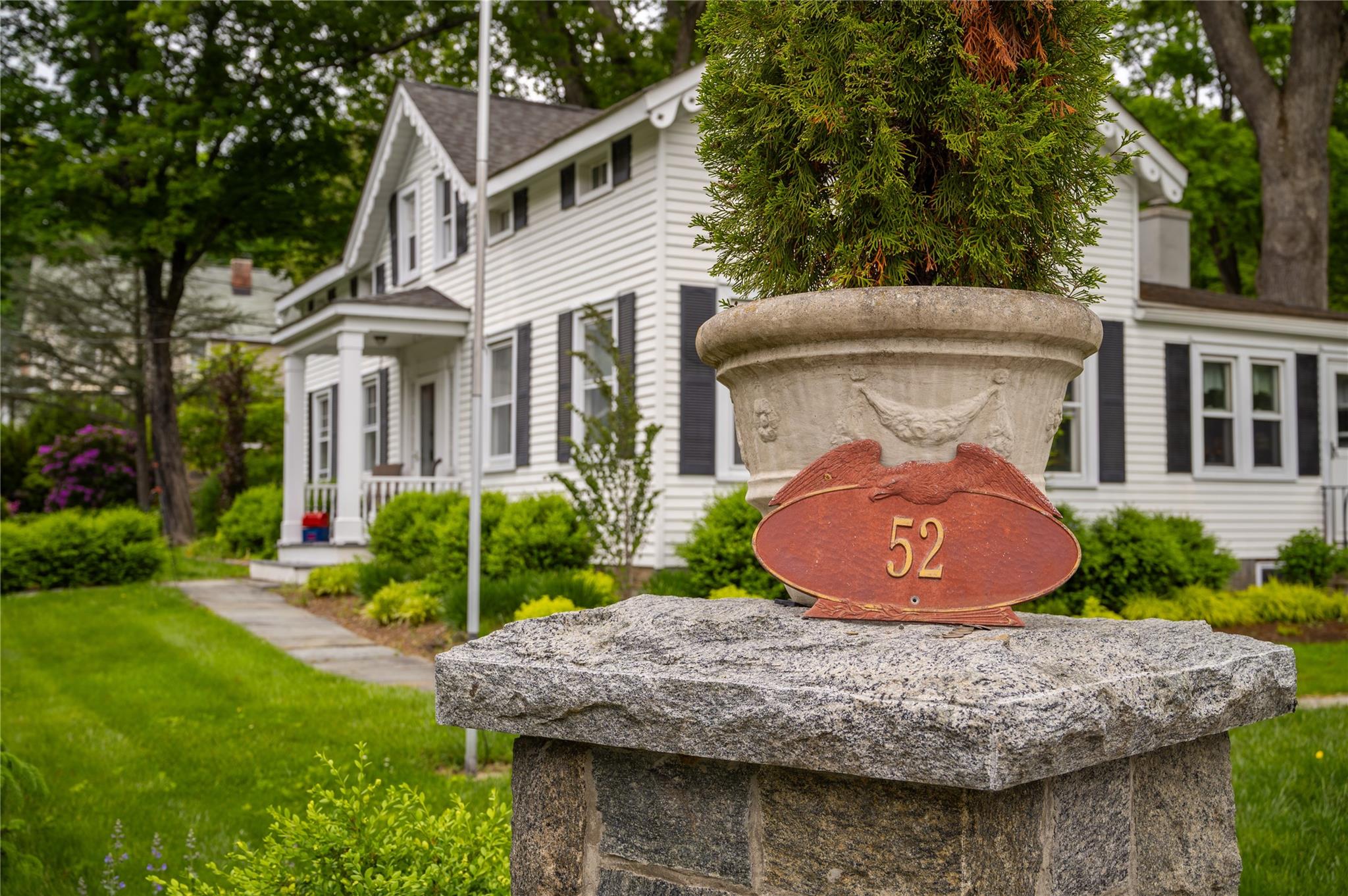 52 Eagle Valley Road, Sloatsburg, NY 10974