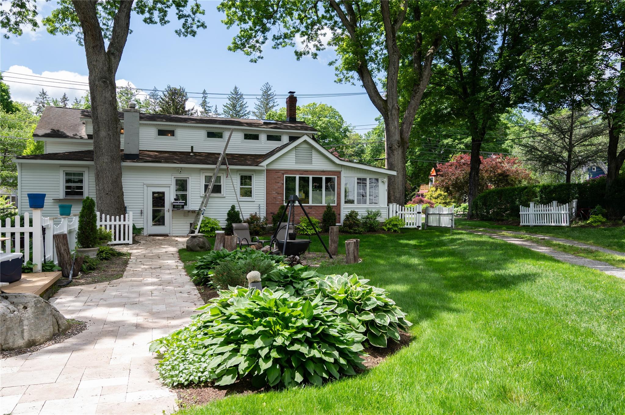 52 Eagle Valley Road, Sloatsburg, NY 10974