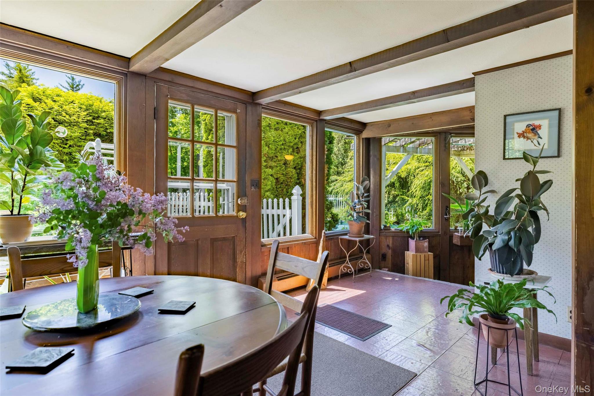 1716 Route 212, Saugerties, NY 12477