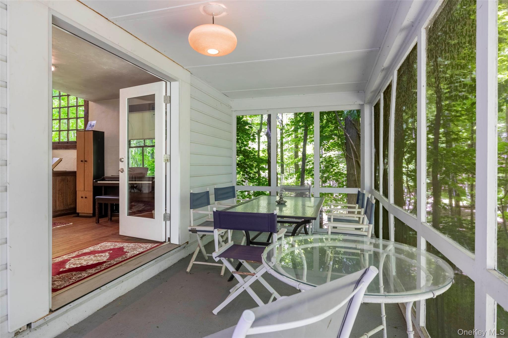 1716 Route 212, Saugerties, NY 12477