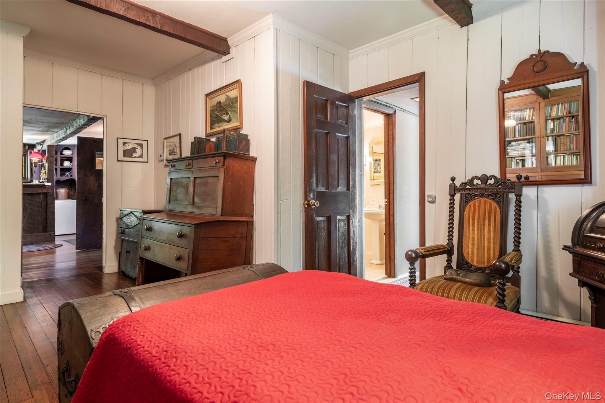 1716 Route 212, Saugerties, NY 12477