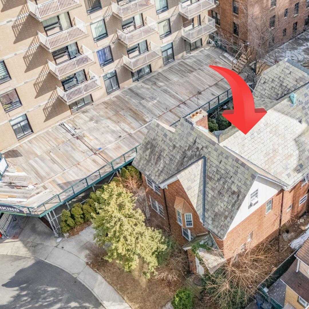 116-18 Grosvenor Lane, Kew Gardens, NY 11418