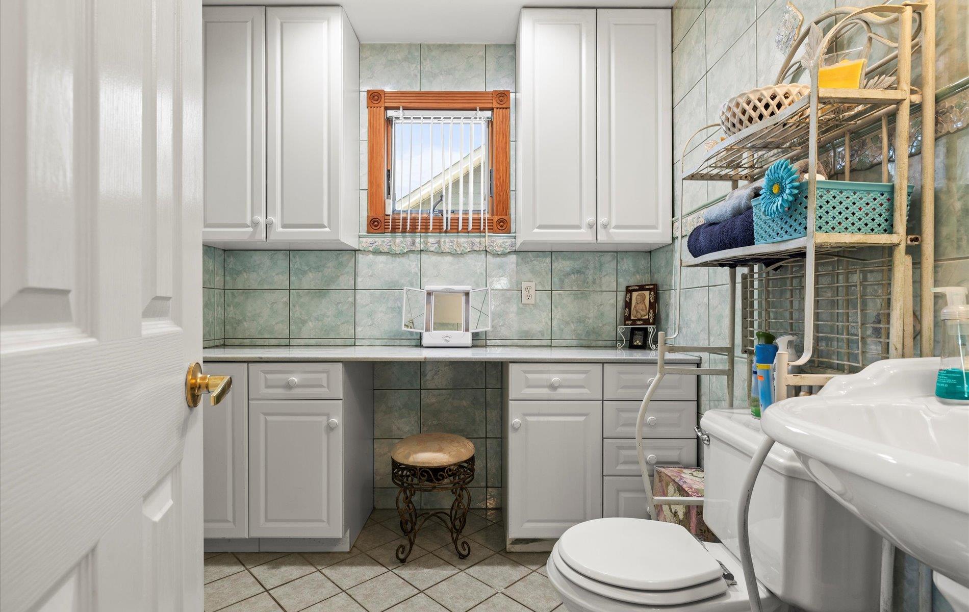 2730 Court Street, Bellmore, NY 11710