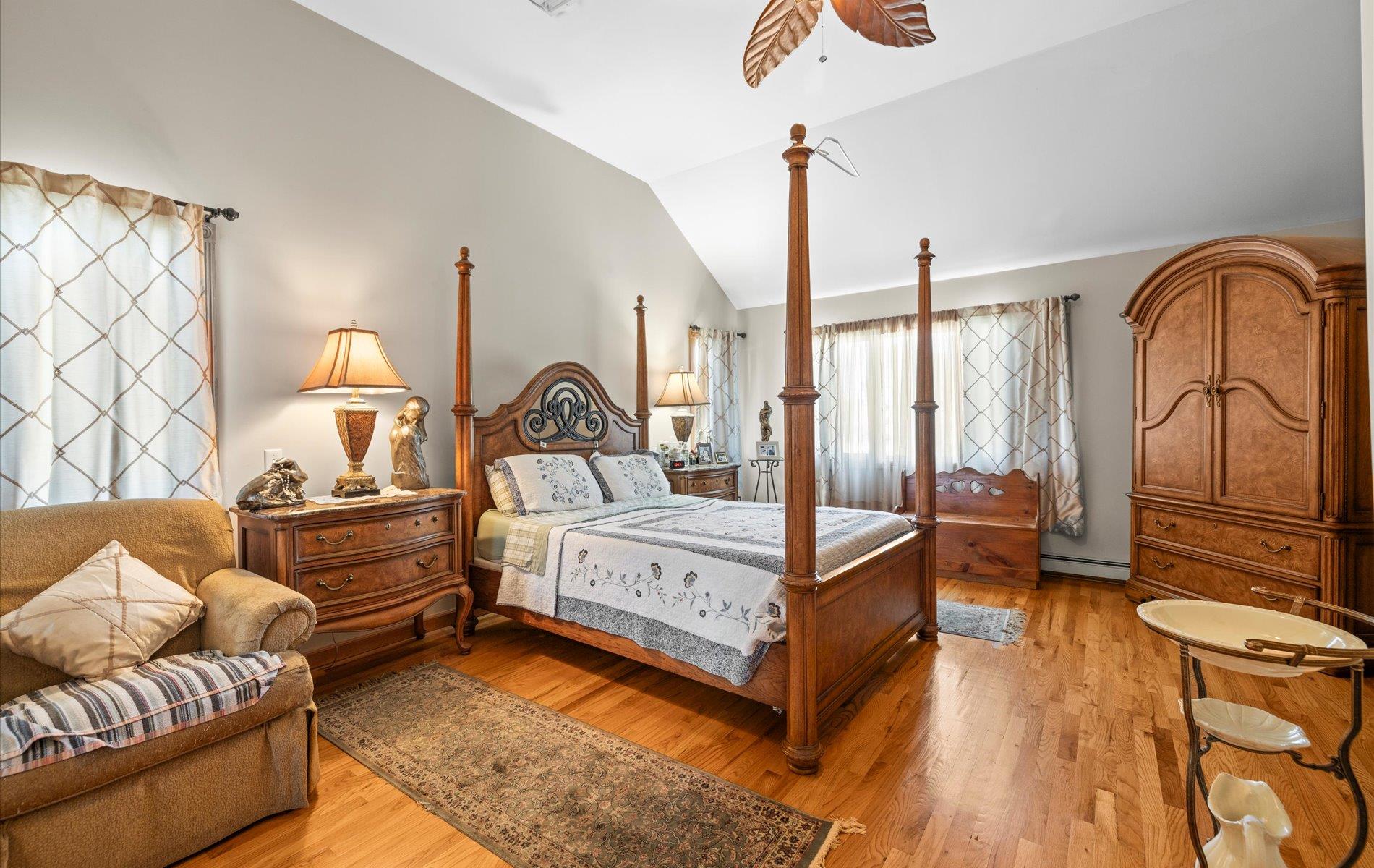 2730 Court Street, Bellmore, NY 11710